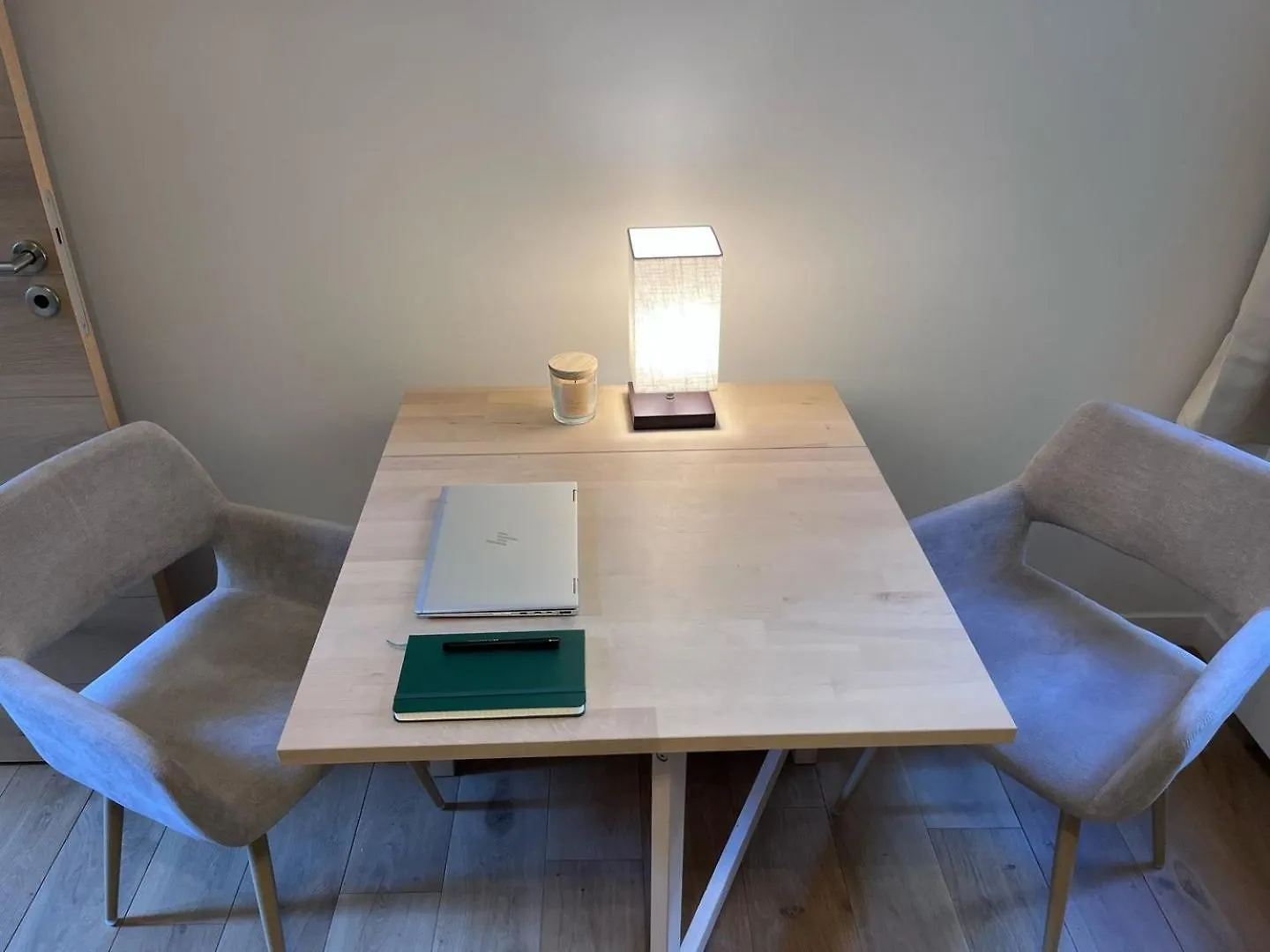 Daire Parisian Charm, Modern & Quiet Studio