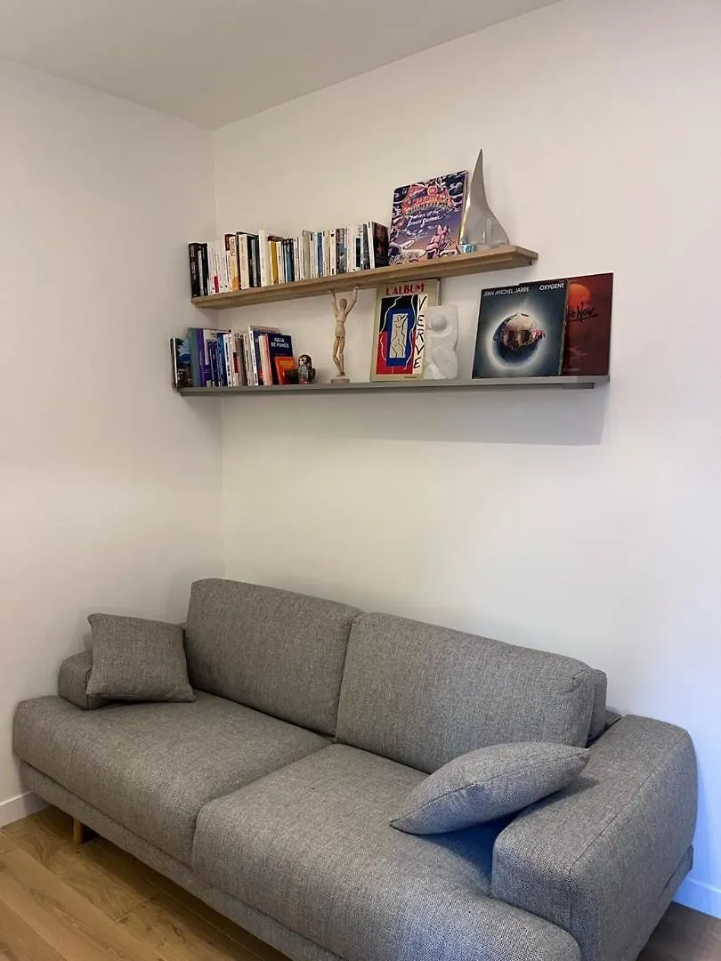 Parisian Charm, Modern & Quiet Studio Apartment Paris